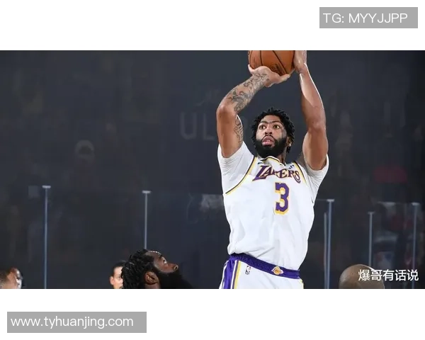 安东尼戴维斯统领湖人内线重塑防守体系引领冠军新征程